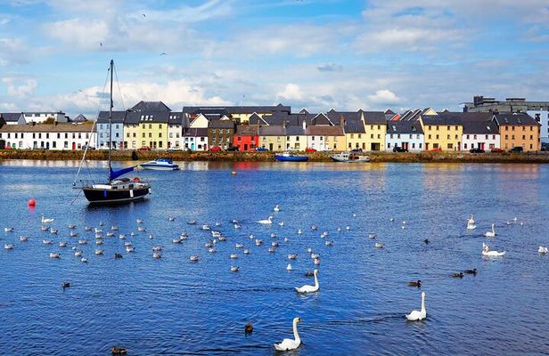 Galway Top Highlights and Claddagh Village Walking Tour
