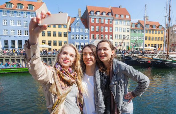 Highlights and Secrets of Copenhagen Private Walking Tour