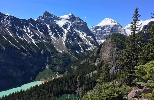 Day Hike in Lake Louise