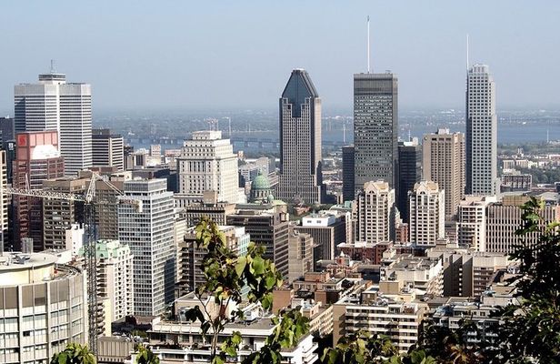 Private Walking Tour: Old Montreal and Underground City