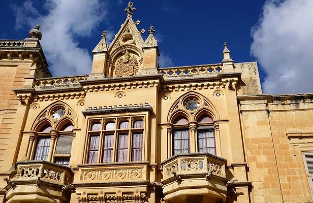 Mdina Private Walking Tour With A Professional Guide