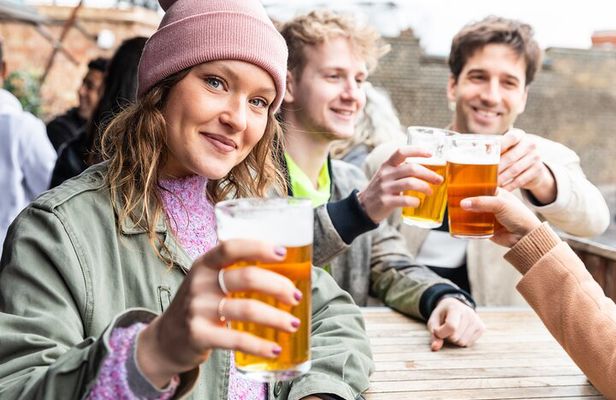 London Food & Drinks Private Tour - British Taverns & Pubs