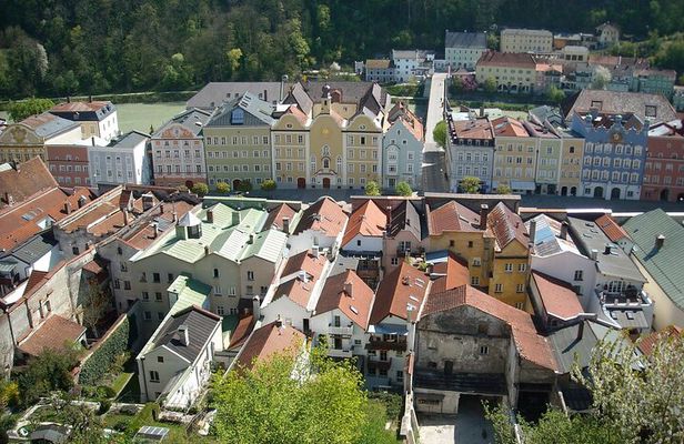 Burghausen castle private walking tour With A Professional Guide