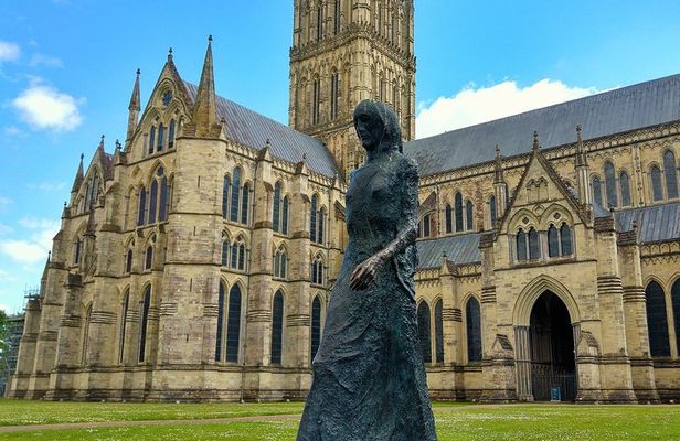 Salisbury Private Walking Tour with a Professional Guide