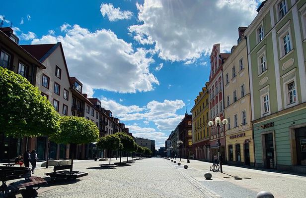 Surprise Walk of Wroclaw with a Local
