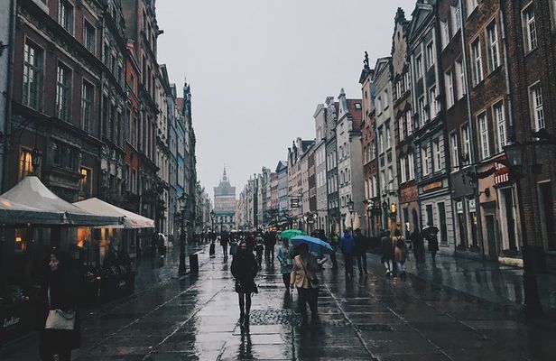 Explore Gdansk in 60 minutes with a Local