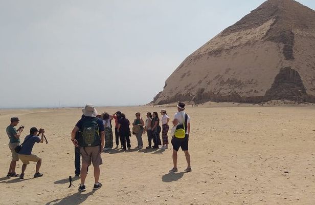 Private tour to Sakkara, Memphis, and Dahshur including entrance fees with Lunch