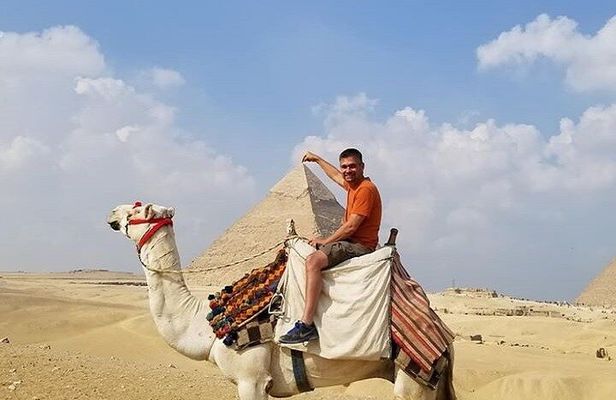 2 Days Private Guided Tours of Cairo and Giza with Free Cairo Airport Transfers