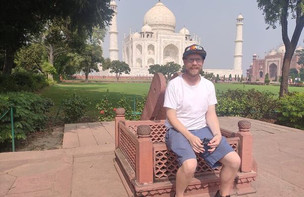 2 Days:Overnight Taj Mahal & Agra Tour from Delhi