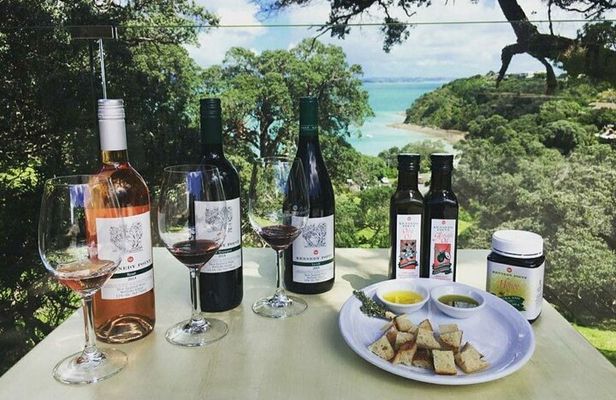 Waiheke Island Gourmet Food and Wine Tour