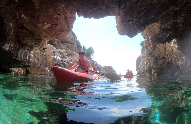 Pula Sea Adventure – Boat, Kayak, Snorkeling & Cliff Jumps