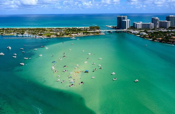 Helicopter Tour around Hard Rock Guitar, Cities & Beaches