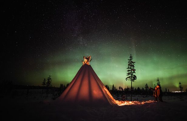 Private Northern Lights photography tour in Rovaniemi