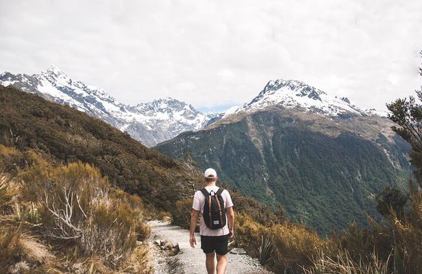 8 Day Southern Secrets Small Group Tour