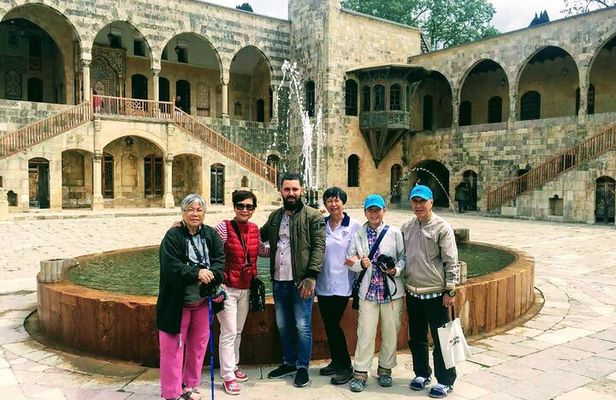 Beirut to Beiteddine and Deir El Qamar: Daily Tours with Lunch