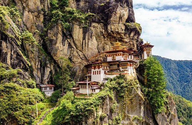 6-Day Classic Bhutan Tour to Paro, Thimphu and Punakha