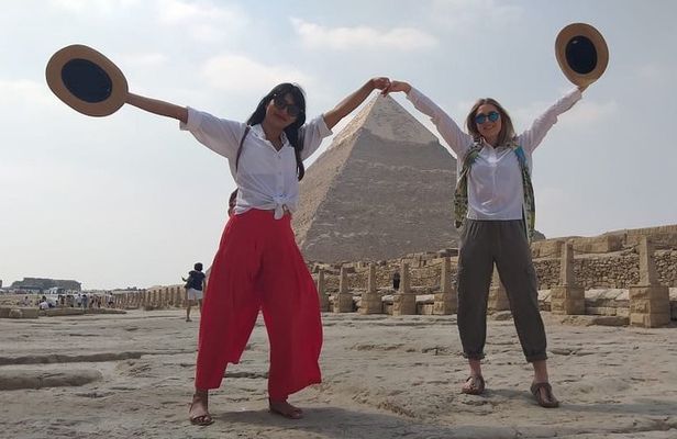 Half Day to Giza Pyramids with camel ride including lunch 