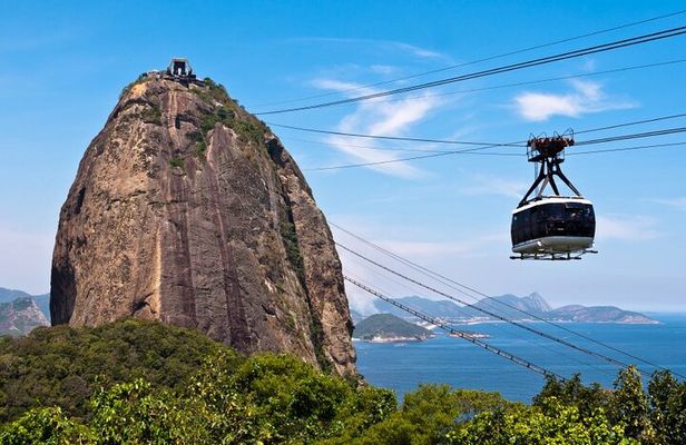 Christ the Redeemer, Sugarloaf, Lunch and Small Group City Tour