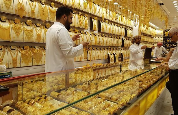 Old Dubai Heritage Walking Tour – 3-Hour Cultural Experience