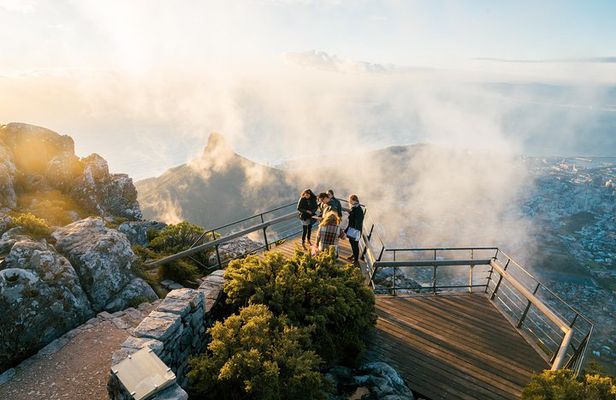 Full Day Private Hiking Table Mountain & City