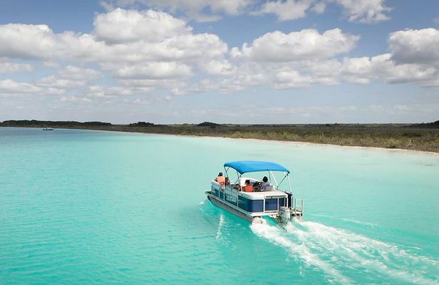 Bacalar 101- Private Tour of the Lagoon of the 7 Colors