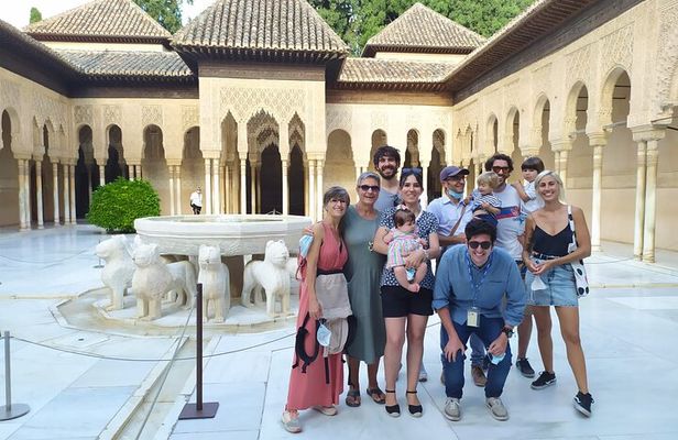 Private Tour With A Different Perspective of Alhambra