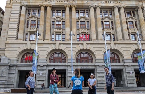 ULTIMATE PERTH WALKING TOUR: History, Architecture, Art, Local Insights + More!