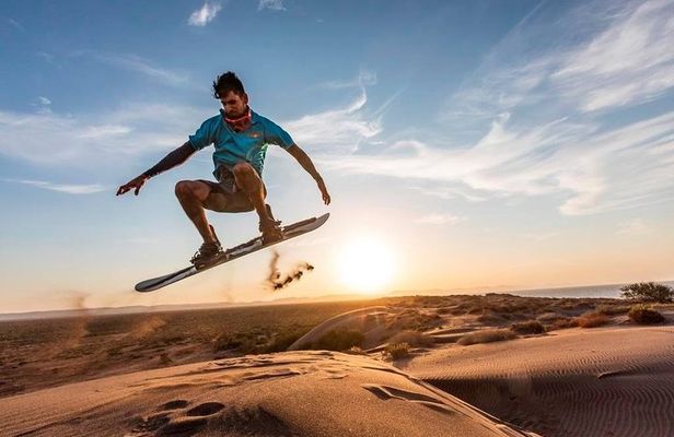 Sunset Sandboarding at La Paz Dunes Tour
