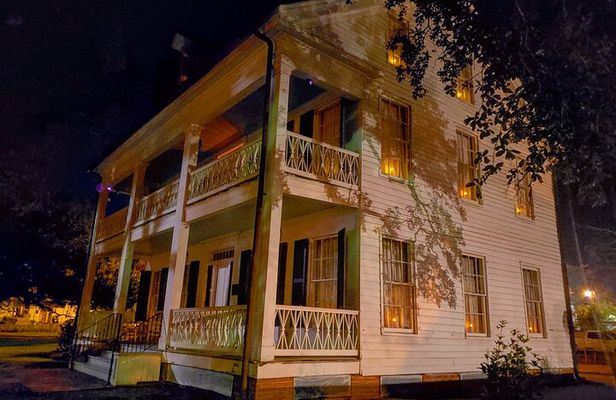 Ghost Walk of Franklin with Access to Haunted Structures, close to New Orleans