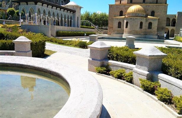 Vardzia Tour from Tbilisi with Rabati Castle and Borjomi Park