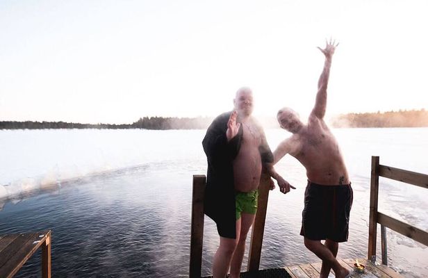Best Of Lapland: Sauna, Ice swimming, Dinner & Northern Lights