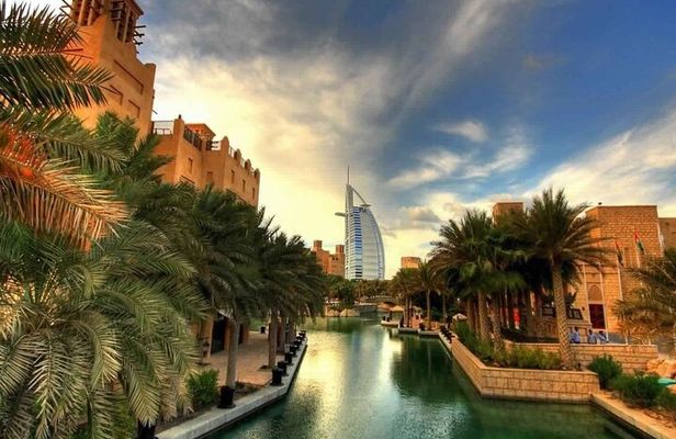 Dubai City Tour with Burj Khalifa at the top entry
