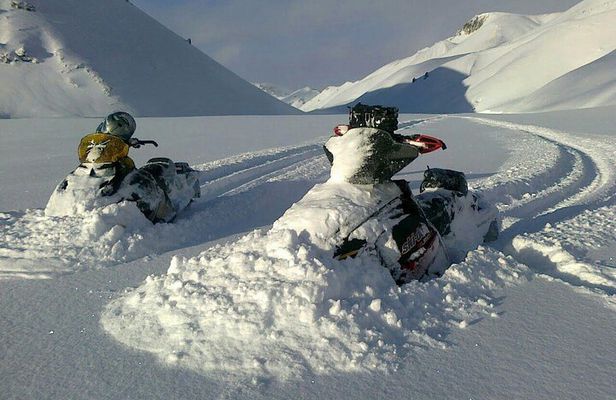 Golden Circle Super Jeep Adventure with Snowmobiling on Glacier