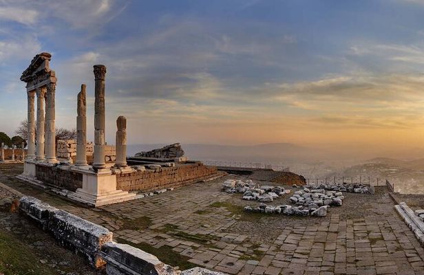Spectacular Pergamon & Asceplion Tour From Kusadasi & Selcuk Hotels