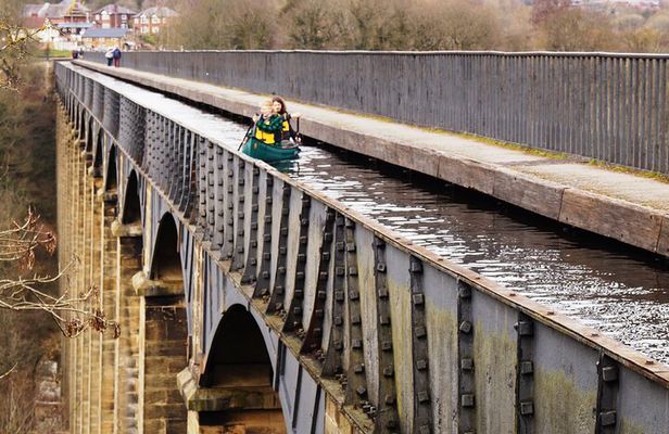 Canoe Trip Over the Pontcysyllte Aqueduct