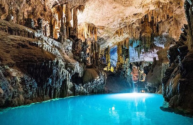 Private Excursion: Beirut to Jeita Grotto