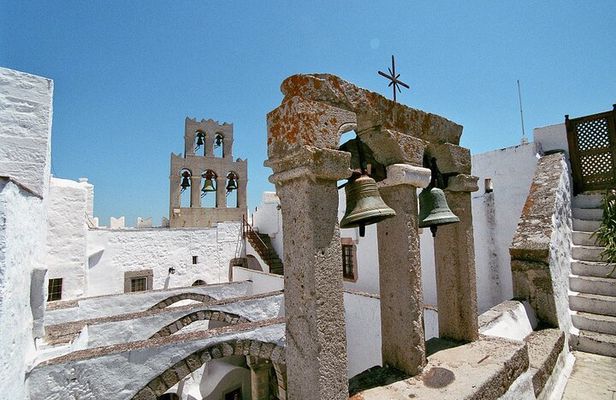 Guided Shore Excursion Patmos to the most Religious Highlights