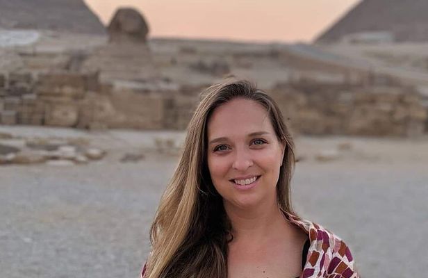 Cairo 8 Hour Private Tour of Pyramids, Egyptian Museum and Bazaar