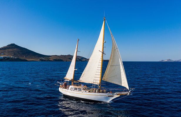 Private Full One-Day Tour Naxos & Heraklia SY AGERAS