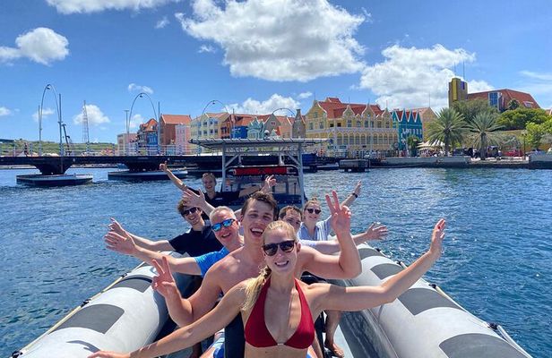 2 Hour Adventurous Powerboat Sightseeing & Snorkel Private Tour