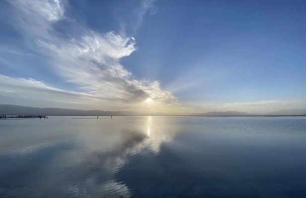 Private Day Tour to Qinghai Lake and Chaka Salt Lake from Xining