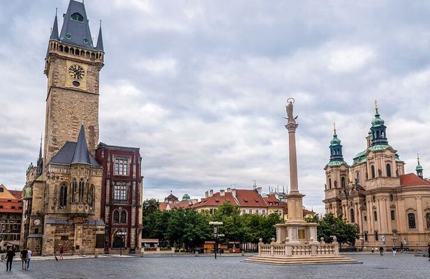 Prague 3-Hour Tour with Astronomical Clock Admission