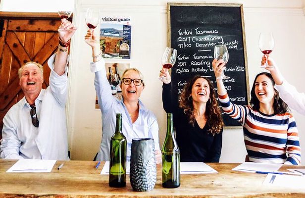 Sip n Savour: Southern Highlands Premium Wine Tour from Sydney
