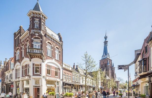e-Scavenger hunt Tilburg: Explore the city at your own pace