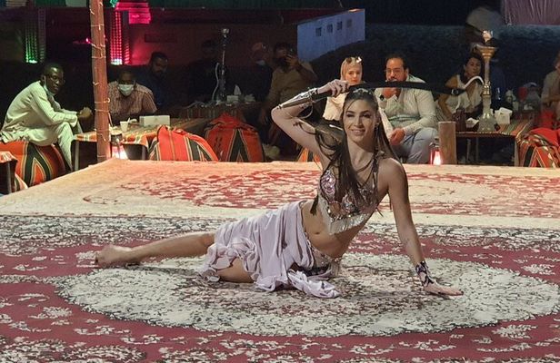 Desert Safari Tour - FULL PROGRAM with Dinner Show and more...