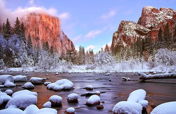 Yosemite Valley Private Winter Hiking Tour