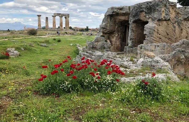 3-Day Peloponnese and Delphi Private Tour from Athens