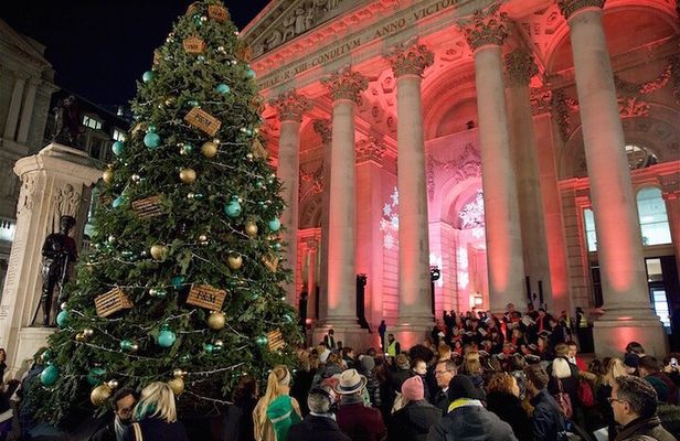 London Christmas Lights Guided Walking Tour