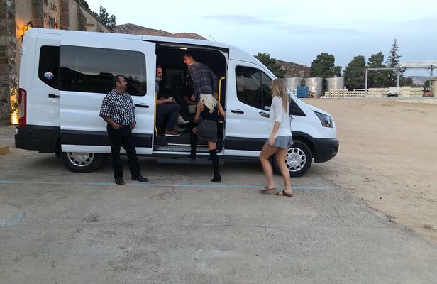 Authentic tour San Diego >little italy>la jewel cove>>fat tacos