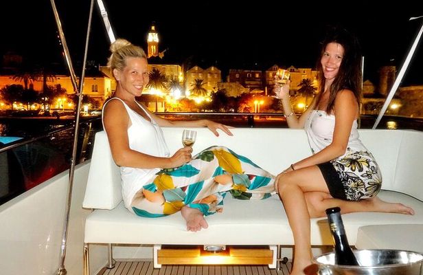 Korcula Private Yacht Cruise Including Wine Tasting and Dinner